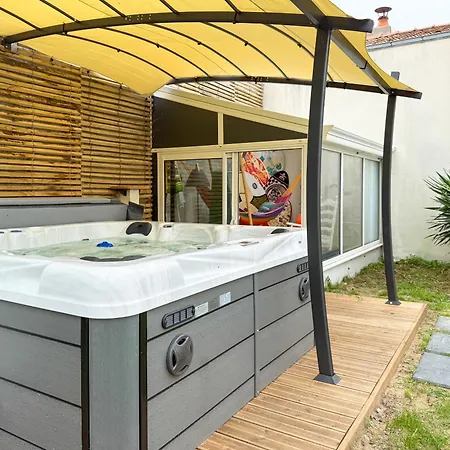 Maison Au Calme La Chaume 6 Personnes Holiday home